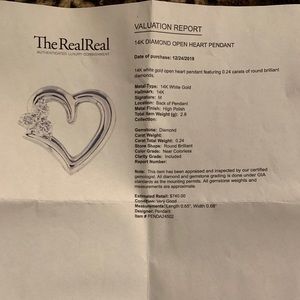 DIAMOND HEART PENDANT